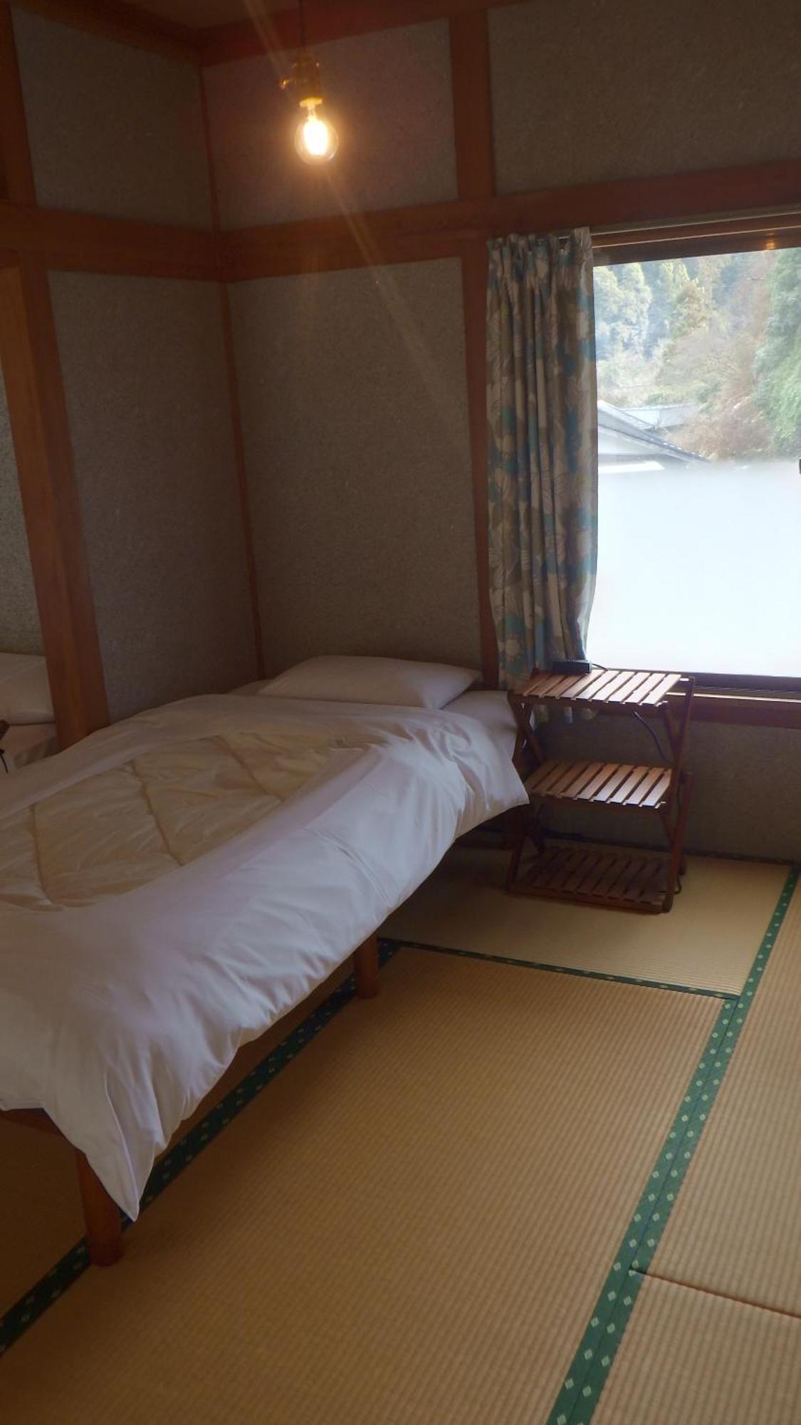 Cosmos Guesthouse Miyoshi (Tokushima) Exterior foto